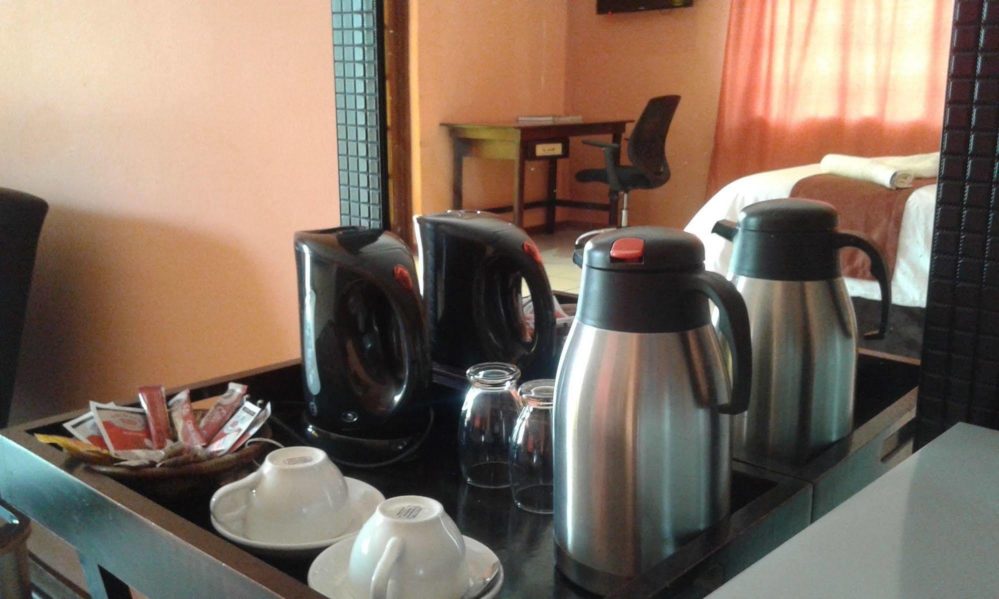 Larissa Hotel Maun Dış mekan fotoğraf